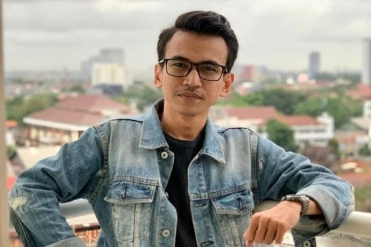 Direktorat Tindak Pidana Siber Bareskrim Polri menangkap pegiat media sosial (medsos) Adam Deni. Ia diduga melakukan tindak pidana illegal access. Foto/Instagram